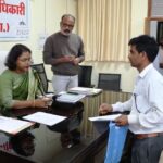 जिले के विभिन्न दूरस्थ क्षेत्रों से आए लोगों ने जनदर्शन में सक्ति कलेक्टर को बताई अपनी समस्याए
