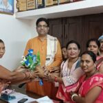 आंगनबाड़ी कार्यकर्ता एवं सहायिकाओं ने अपने मानदेय बढ़ोतरी होने पर विधायक माननीय श्री केशव प्रसाद चन्द्रा जी का आभार व्यक्त